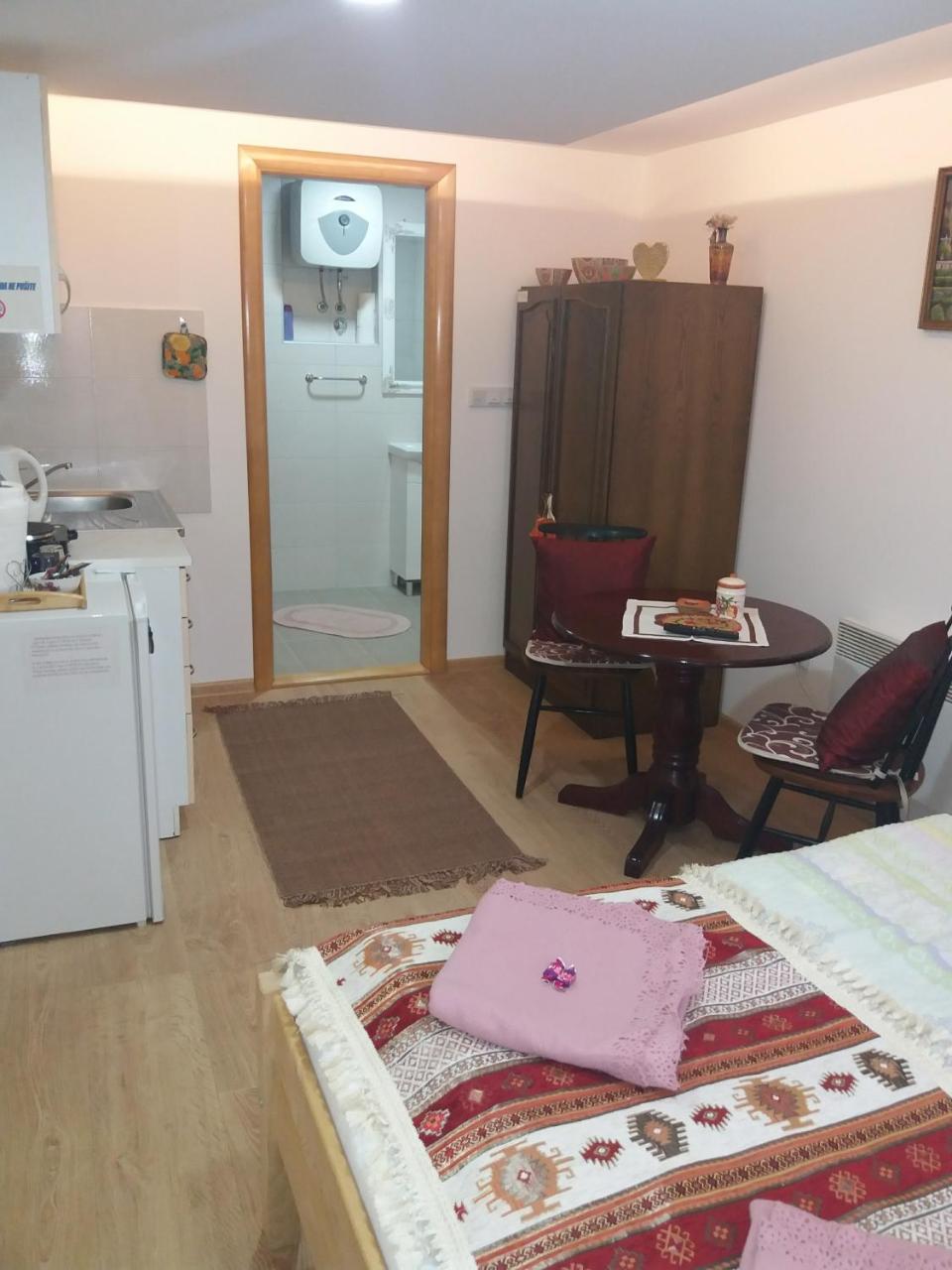 Apartments Vratnik Сараєво Екстер'єр фото